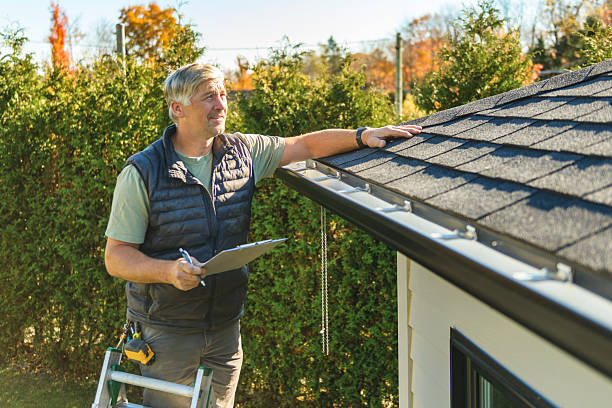 Professional Roof Replacement technician working in Scotts, NC